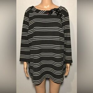 Liz Claiborne Career Women's Blouse Size 2X Striped Tunic Boat Neck Long Sleeve